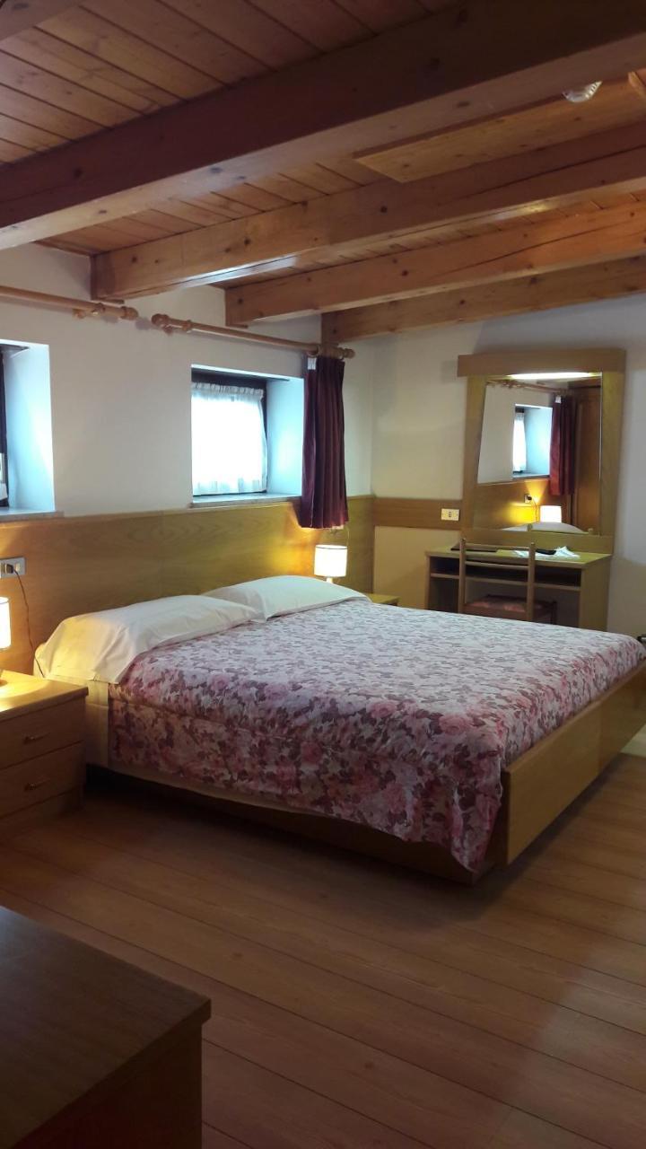 Hotel Edelweiss Пассо-дель-Тонале Экстерьер фото